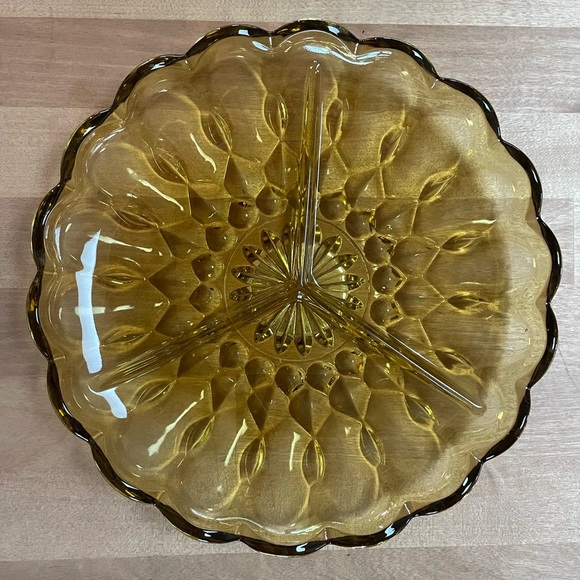 Anchor Hocking Divided Tray Amber Tri-Section Fairfield Glass Vintage Dish Tray - Picture 5 of 16